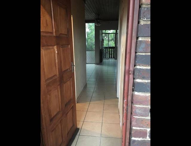 1 BEDROOM APARTMENT FOR SALE IN WINDSOR EAST